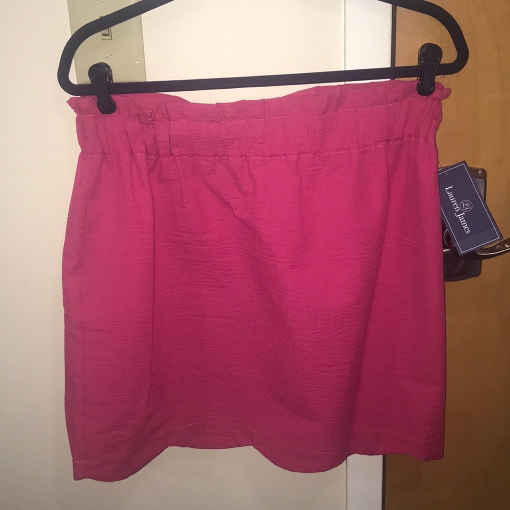 Lauren James scallop solid skirt in raspberry